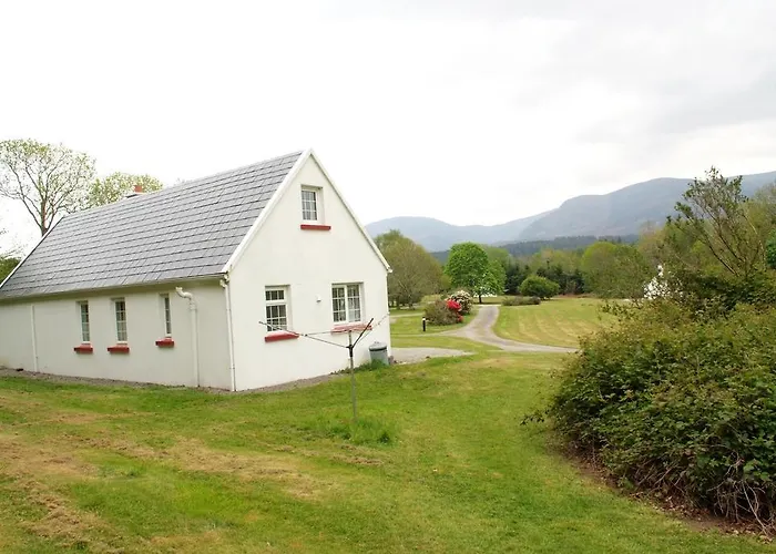 Killarney Lakeland Cottages